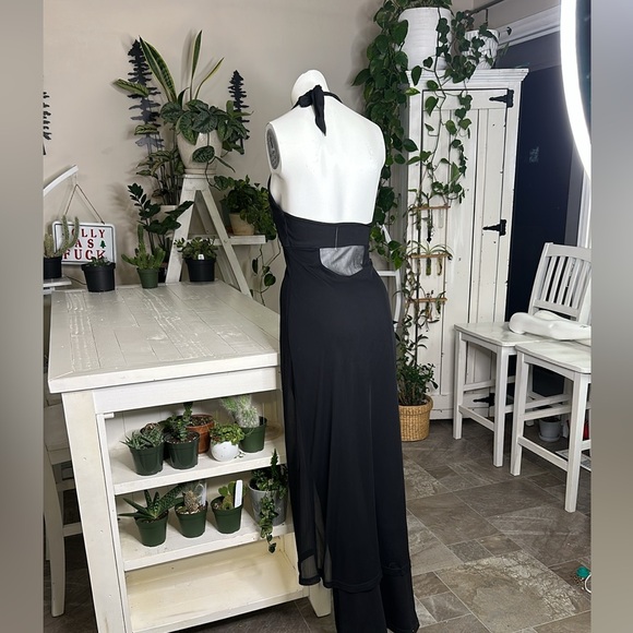 Connected apparel size 4 halter top jumpsuit with billy chiffon overlay NWOT - Picture 14 of 14